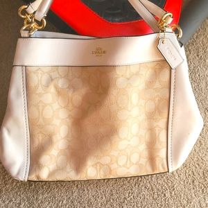 Coach purse bran new older version I think